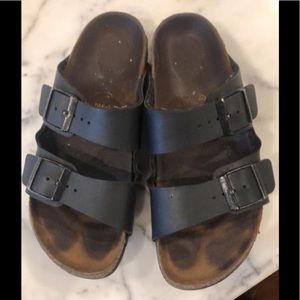 Birkenstock’s size 36